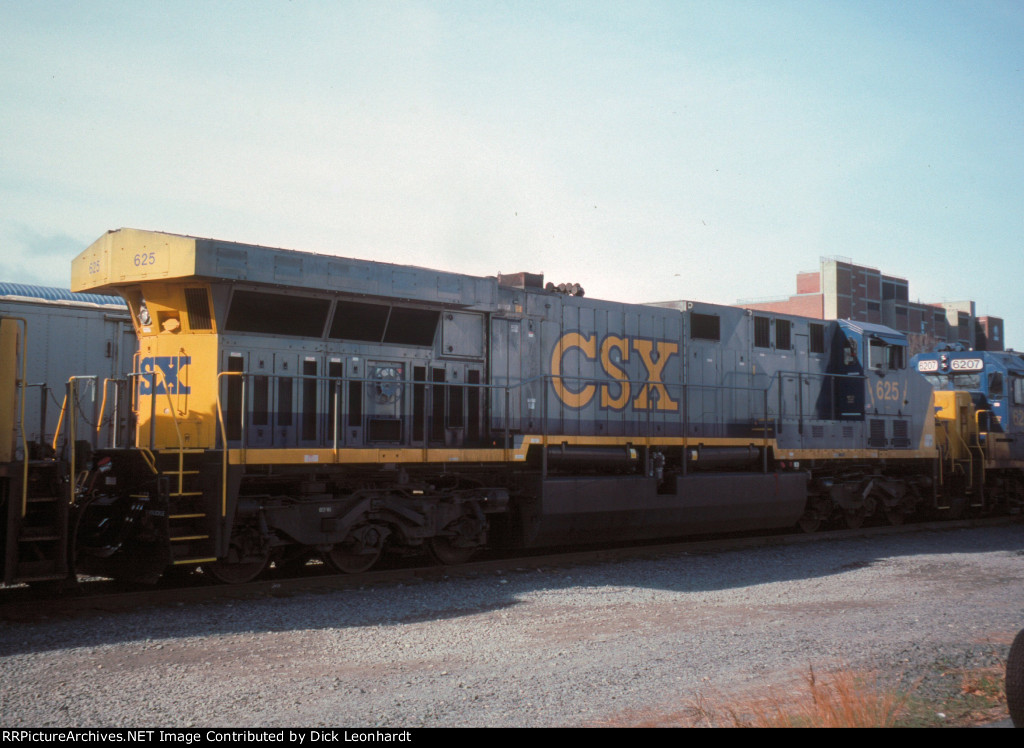 CSX 625